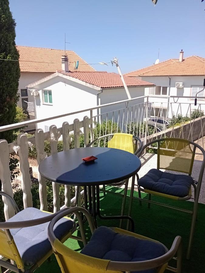 Apartment Brcic Biograd Na Moru Luaran gambar